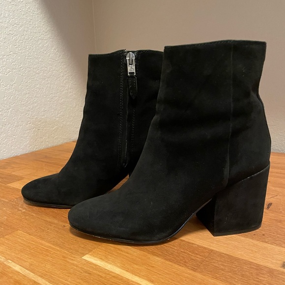 Sam Edelman Black Suede Boots size 6 - Picture 3 of 6